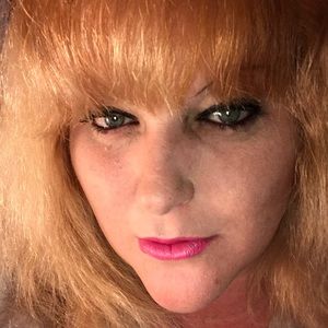 Meet your Posher, Anniejoe